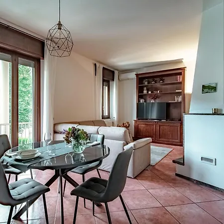 Feel @ - By Myhomeincomo Apartment